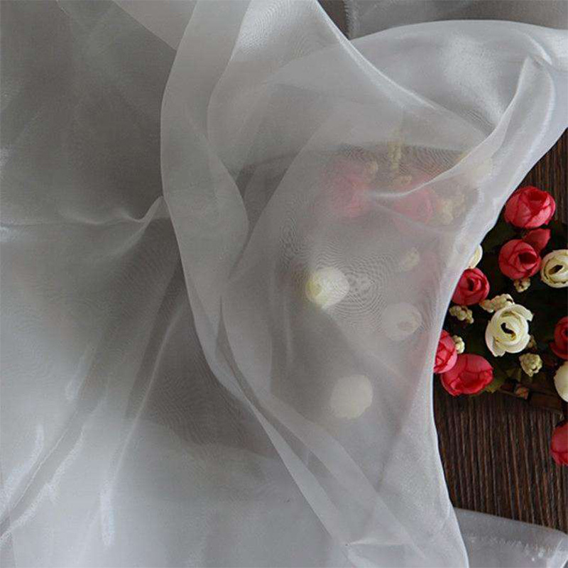 巴厘纱/巴里纱(voile)平纹组织稀薄透明织物 细特精梳强粘纱 强捻