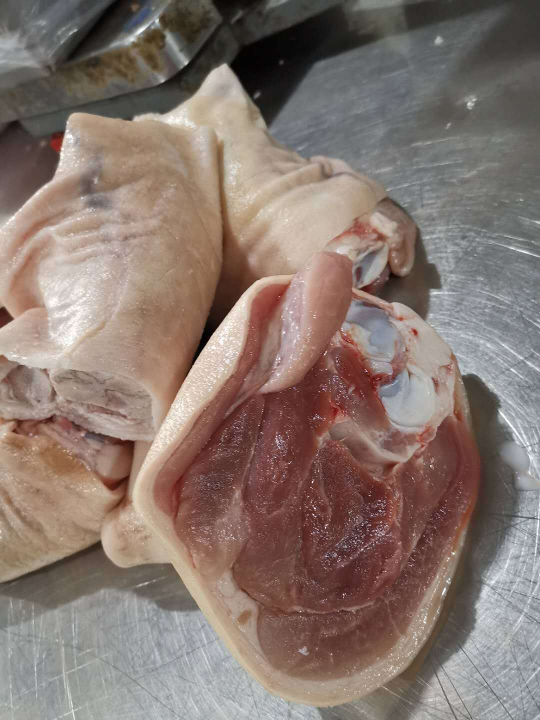 肘子冷冻猪蹄膀 彘肩冷冻猪前肘卤食用肘子现货批发冷链配送