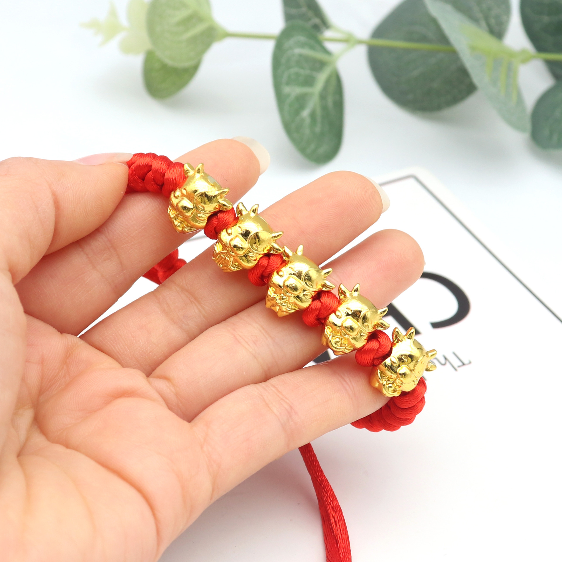 直播爆本命年五福牛红绳手链五福临门转运编织手串景区庙会5福牛