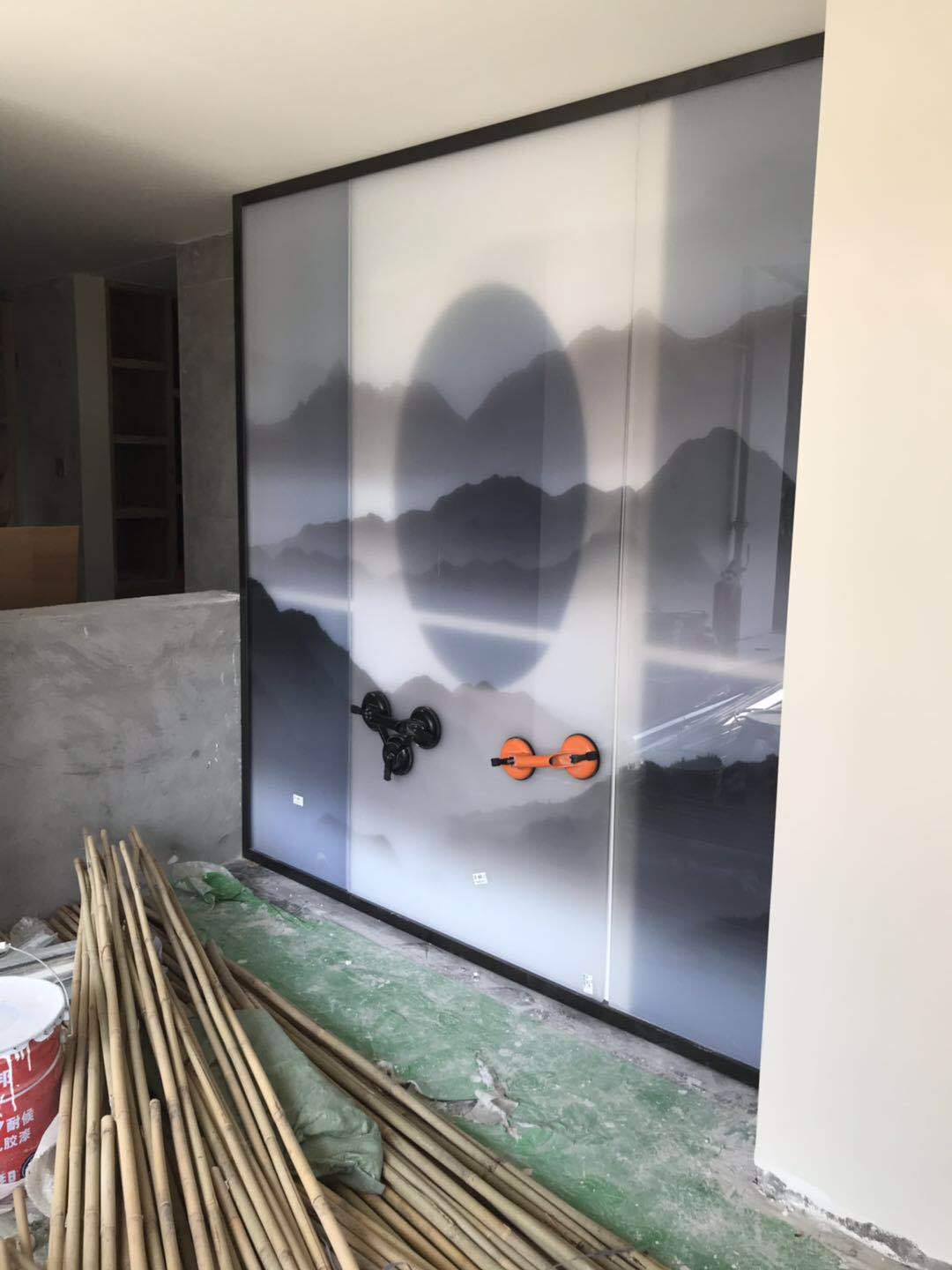 厂家供应夹丝玻璃 山水画夹娟玻璃 安全夹胶钢化玻璃 批发价