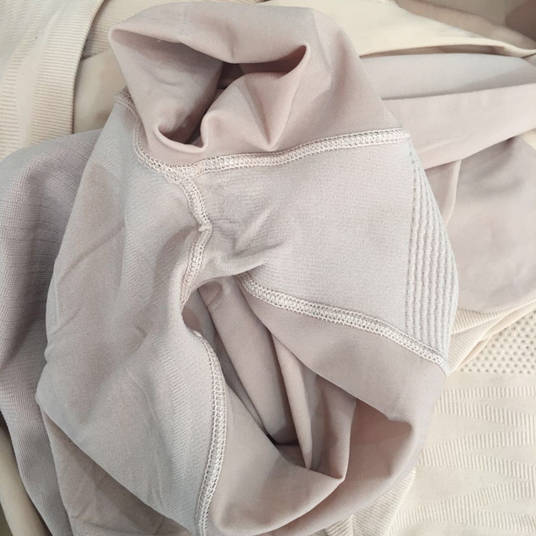 春秋丝袜蜜桃臀蜂窝钢丝面马油袜女高腰收腹提臀防勾丝打底连裤袜