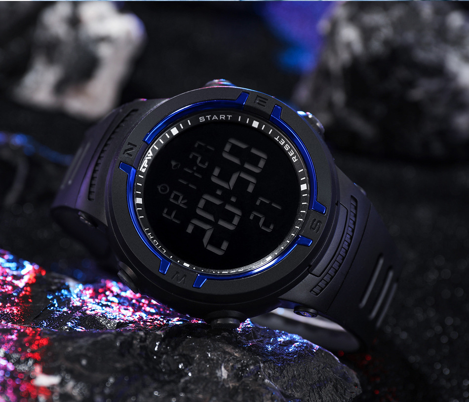 四季按键式通用电子表 树脂带防水 男生运动手表 夜光多功能秒表