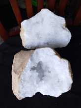 天然白水晶洞聚宝盆原石大摆件白紫水晶簇玛瑙奇石