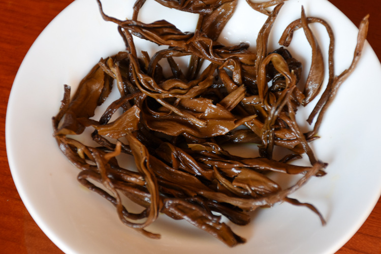 2020年春茶 云南普洱茶 大叶种滇红 红茶金豪 大金芽红茶高山新茶