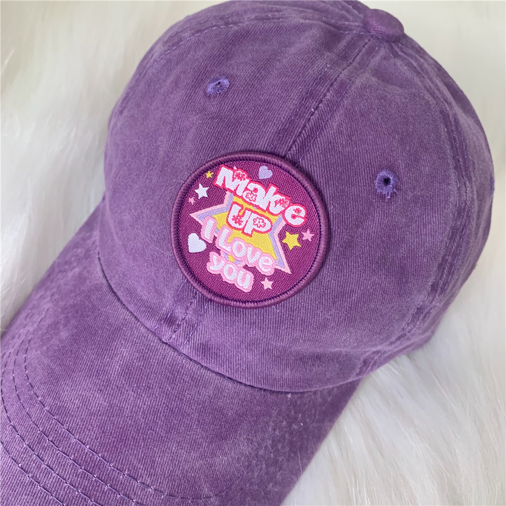 字母紫色可爱帽子 帽子是可以调节的,一般尺寸:54-58cm左右 有点做