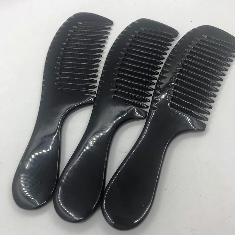 20厘米大号黑水牛角梳有柄圆柄天兰中号圆柄牛角梳子刻花边宽齿密