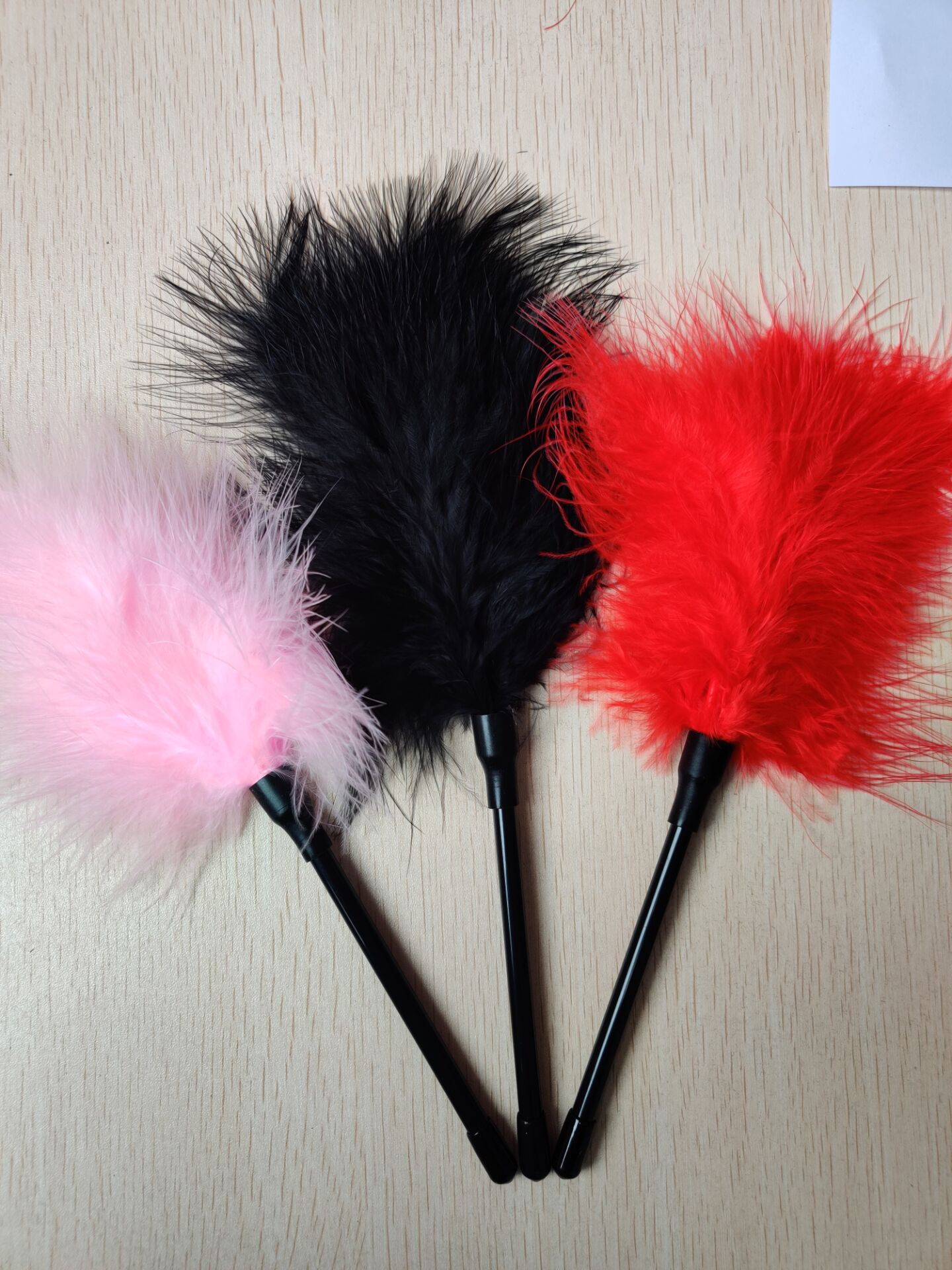 Factory Direct Supply Sexy Feather Flirting Feather Brush Teaser Stick Feather Racket Health Care Products One Piece Dropshipping