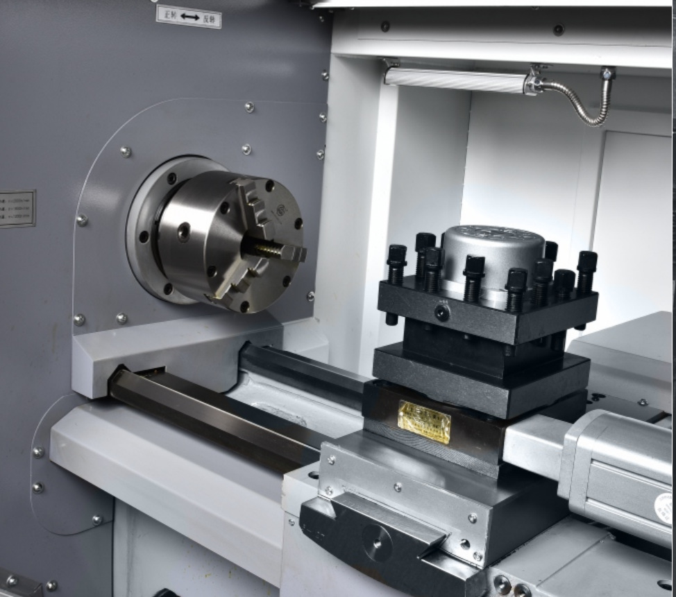 先进配备制造业项目落户青岛高新区