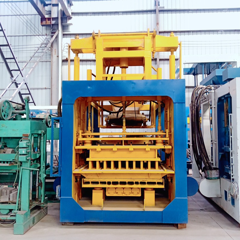 4-15型免烧水泥砖机 路面步道草坪透水砖机 全自动液压空心砖机