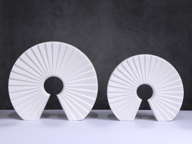 现代北欧意式风扇形贝壳造型陶瓷工艺品摆件家居样板房软装饰品