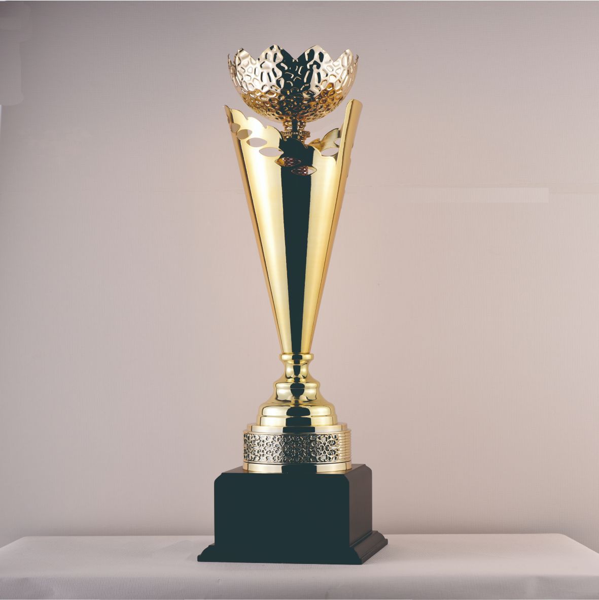 金马奖杯 足球篮球比赛 各类体育赛事 创意定制奖杯 金银铜色