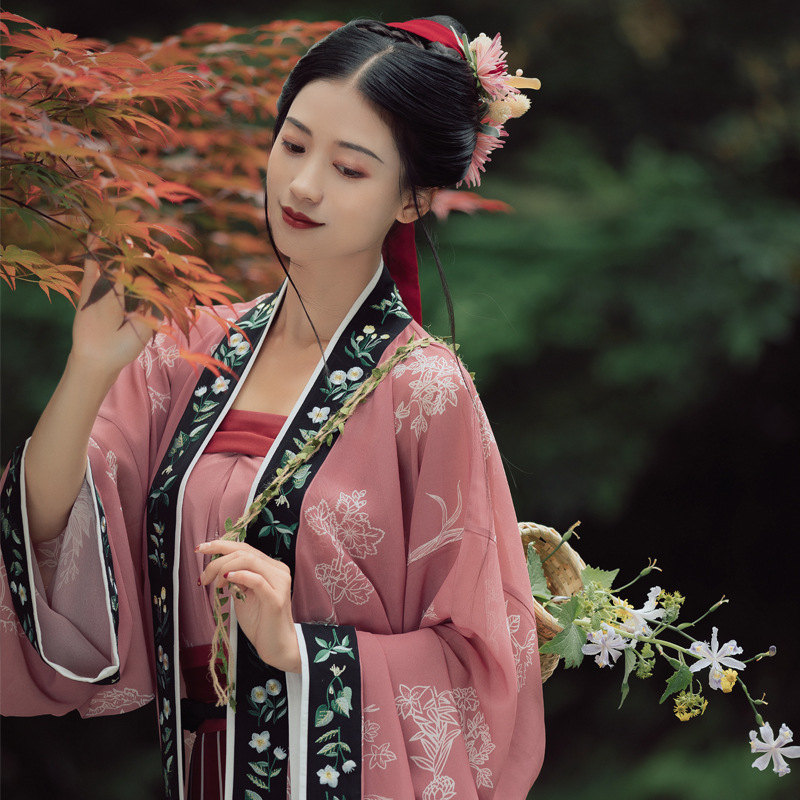 35成交5件古装 男汉服 唐装秦朝春秋战国三国臣子官服汉朝大臣