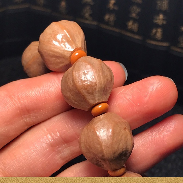 厂家直销精品原皮铁核橄榄核男士文玩易包浆铁核蒜头素串手工雕刻