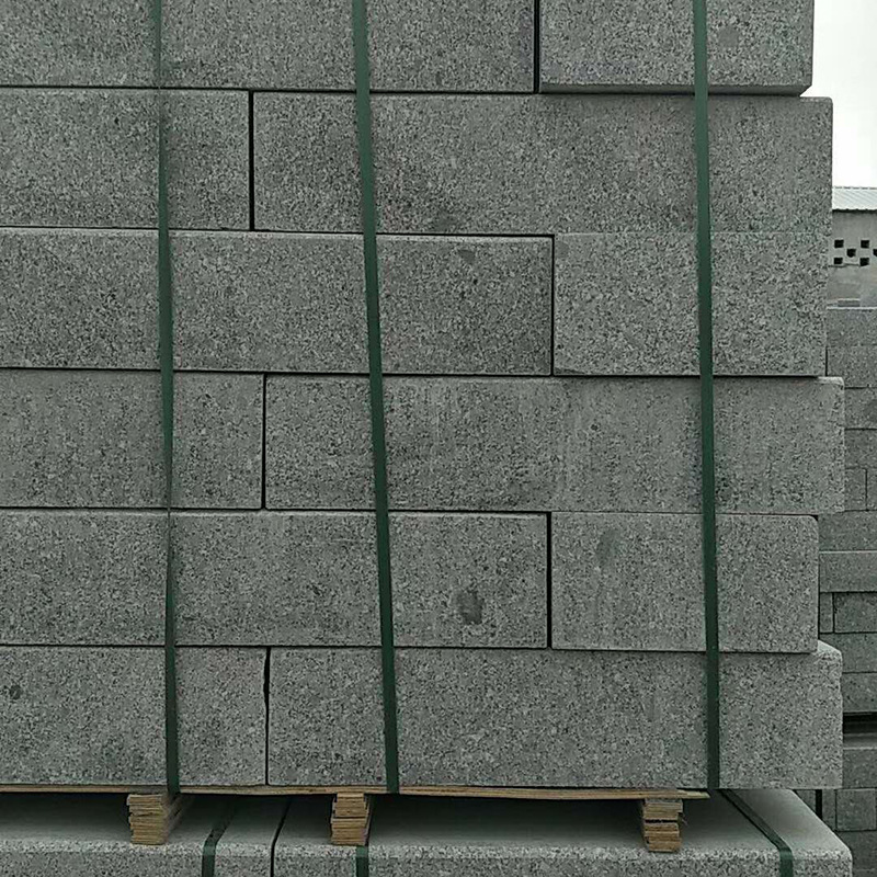 五莲花路沿石 五莲花石材 火烧面大理石 路缘石 平立石图片