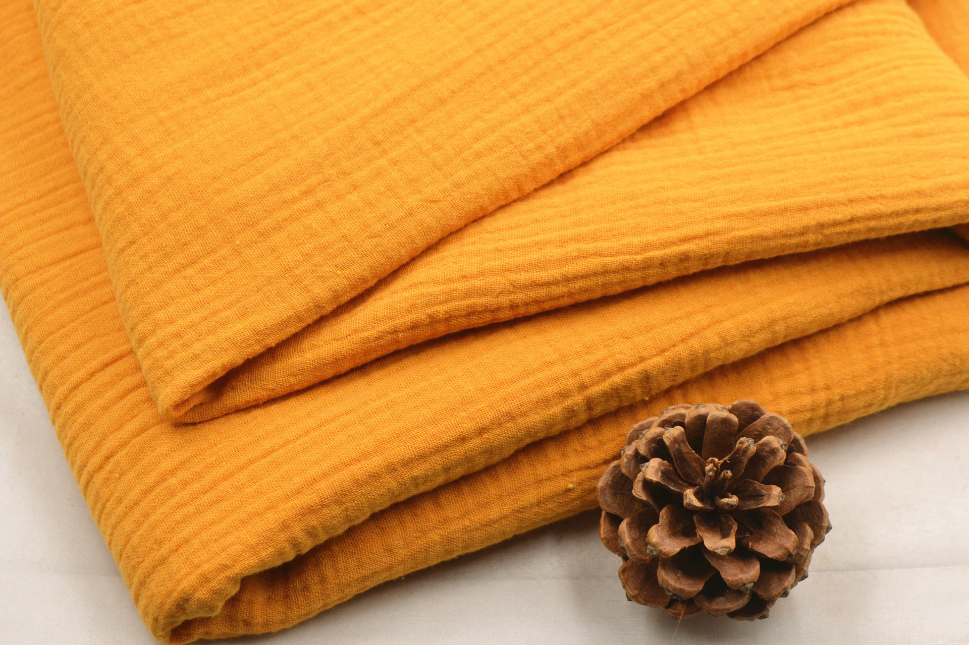 全棉双层绉布双层棉皱童装休闲装面料现货供应