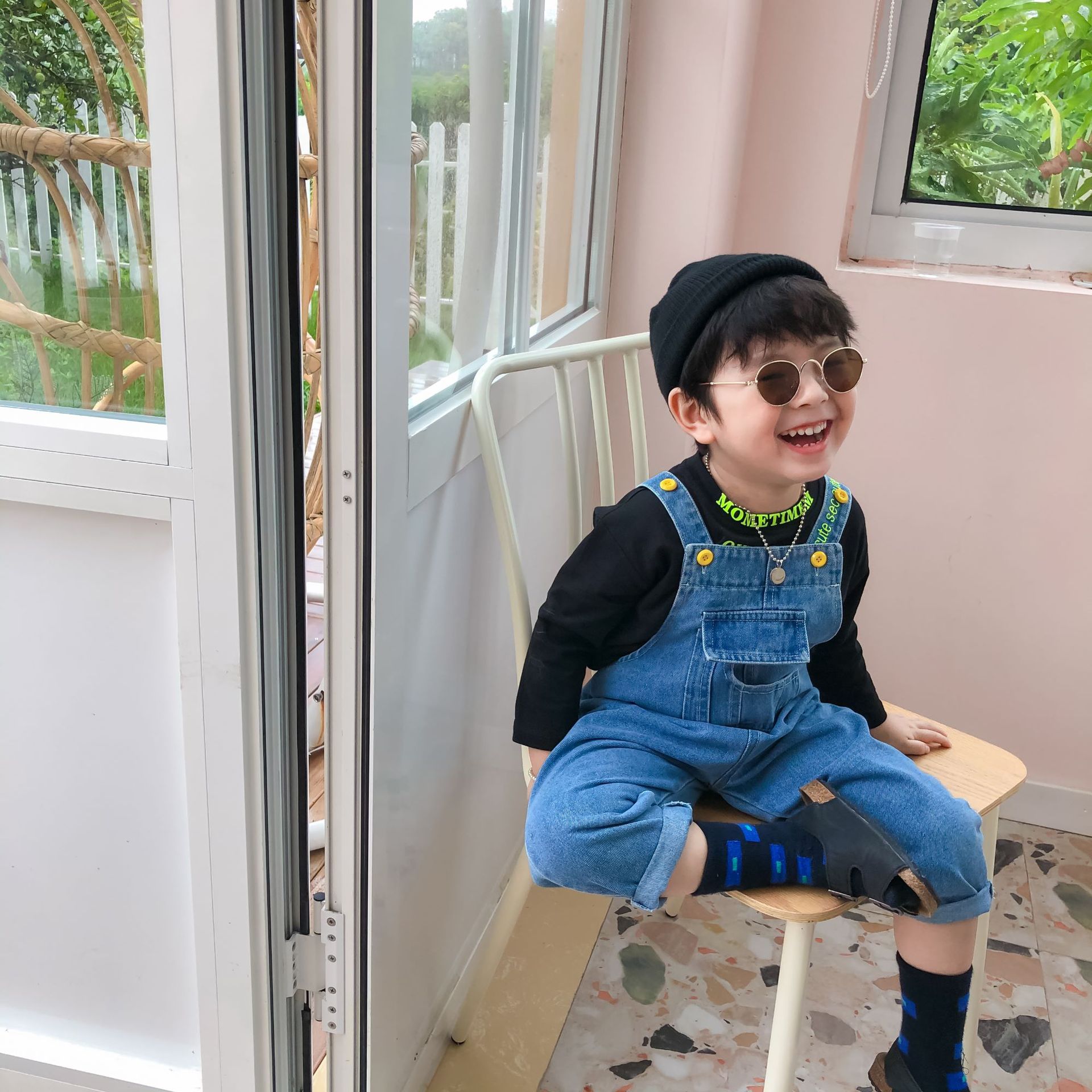 果然多多2020韩版男童韩国代购字母背带裤儿童蓝色洋气休闲牛仔裤