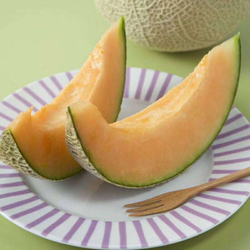 新疆多汁哈密瓜皮薄肉多 口感青甜 瓜肉肥厚.清脆爽口 产地