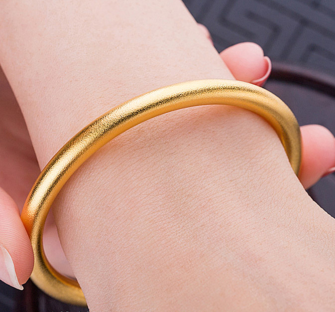 经典古法传承手镯抖音同款磨砂素圈闭口手镯典藏沙金手镯货源批发