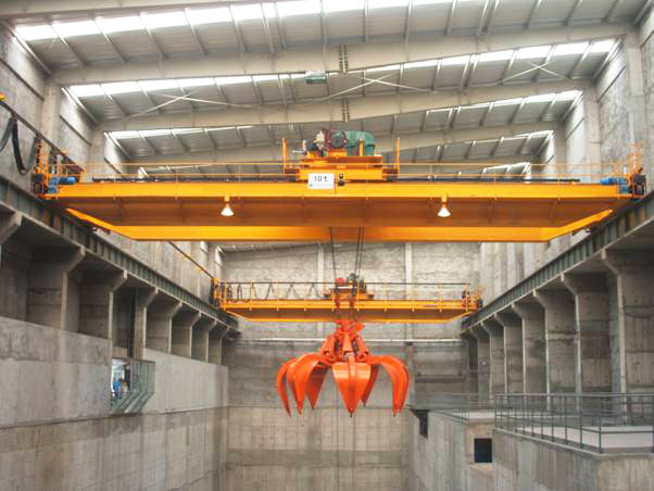 双梁起重机在工业中发挥着重要的作用,直接购买厂家的,有哪些好处呢?