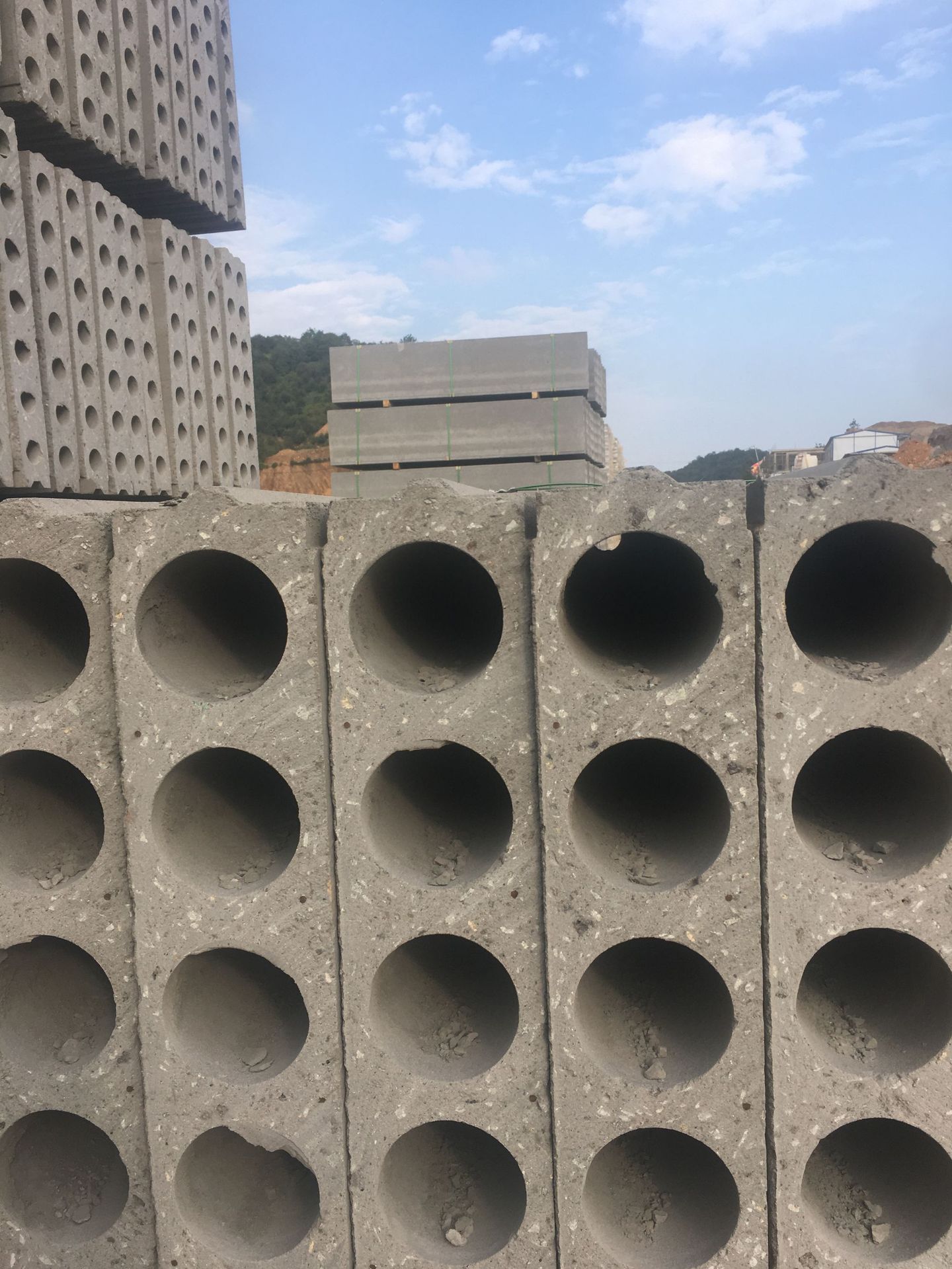 长期供应建筑材料保温空心预制板 砖胎膜板  砖胎膜墙板