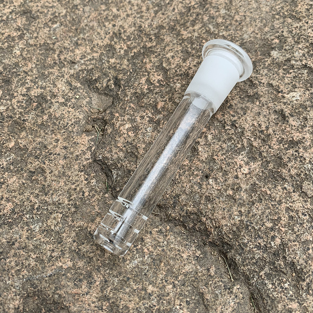 跨境专供新款热销玻璃烟斗 透明直筒玻璃批嘴玻璃吸嘴glass pipe