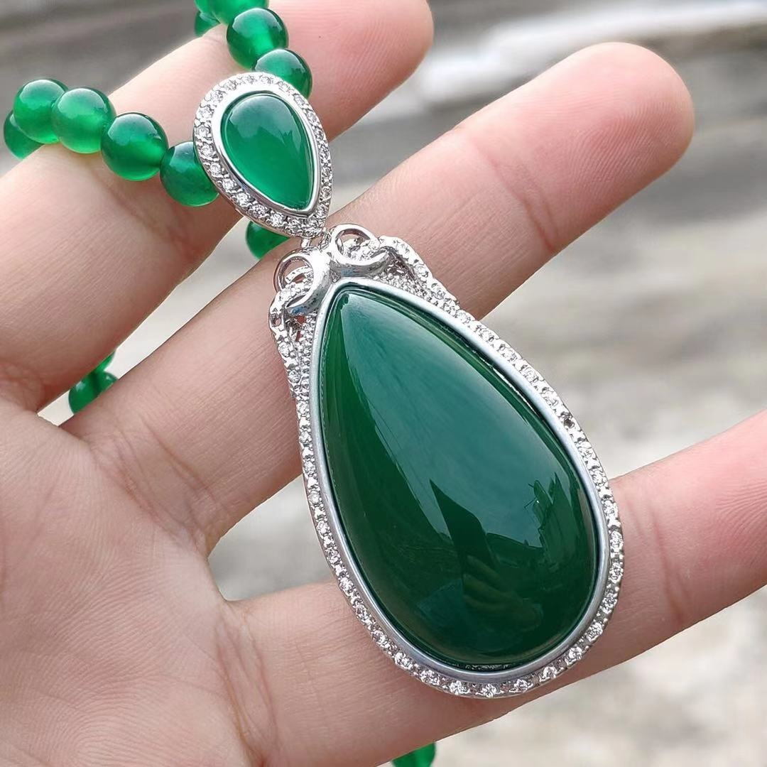 925银镶嵌祖母绿链 多款绿玉髓吊坠项链 玛瑙毛衣链礼物厂家直供