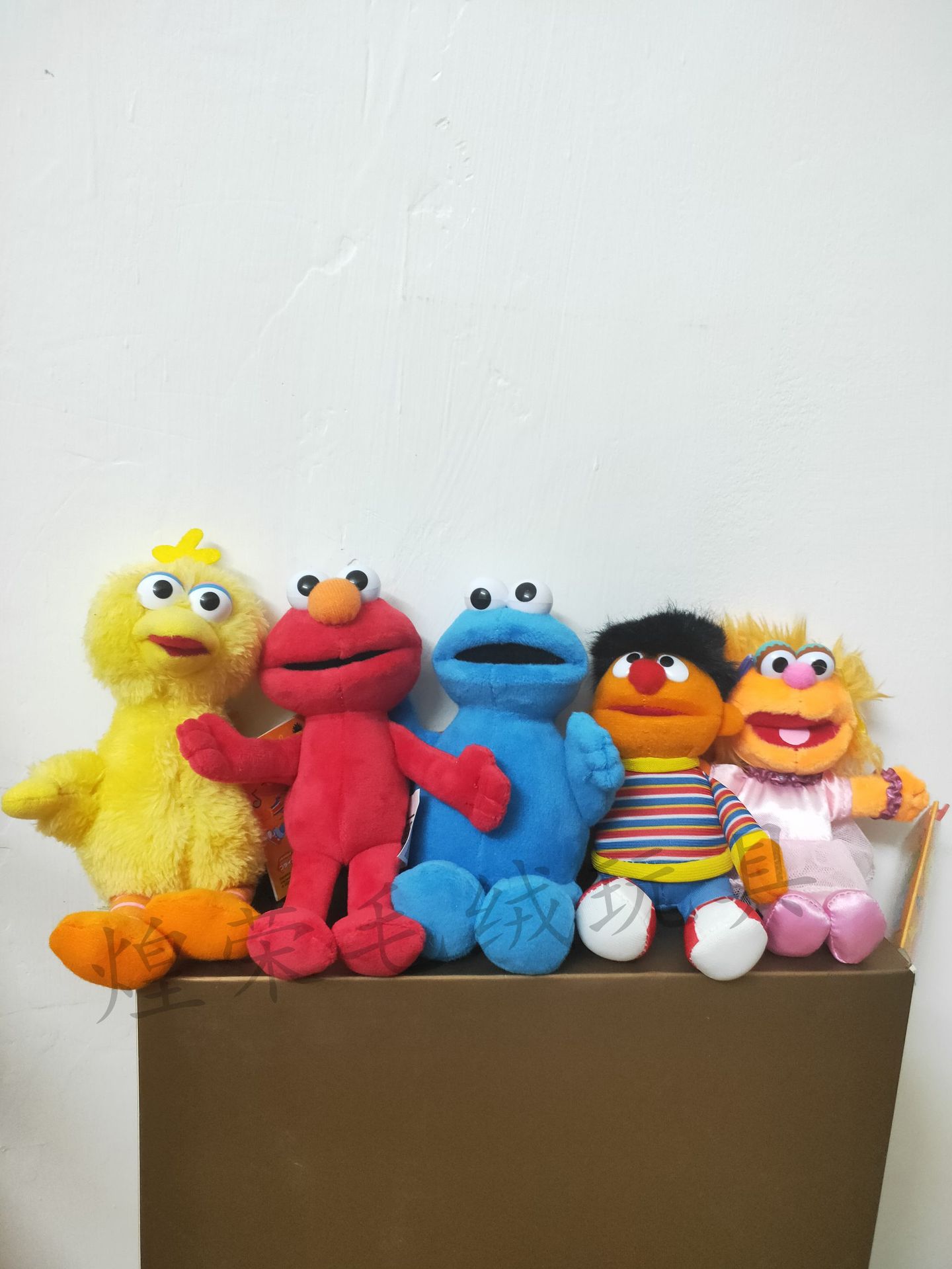 长腿芝麻街红艾摩挂件毛绒公仔包包珠链挂件蓝色甜饼怪挂饰