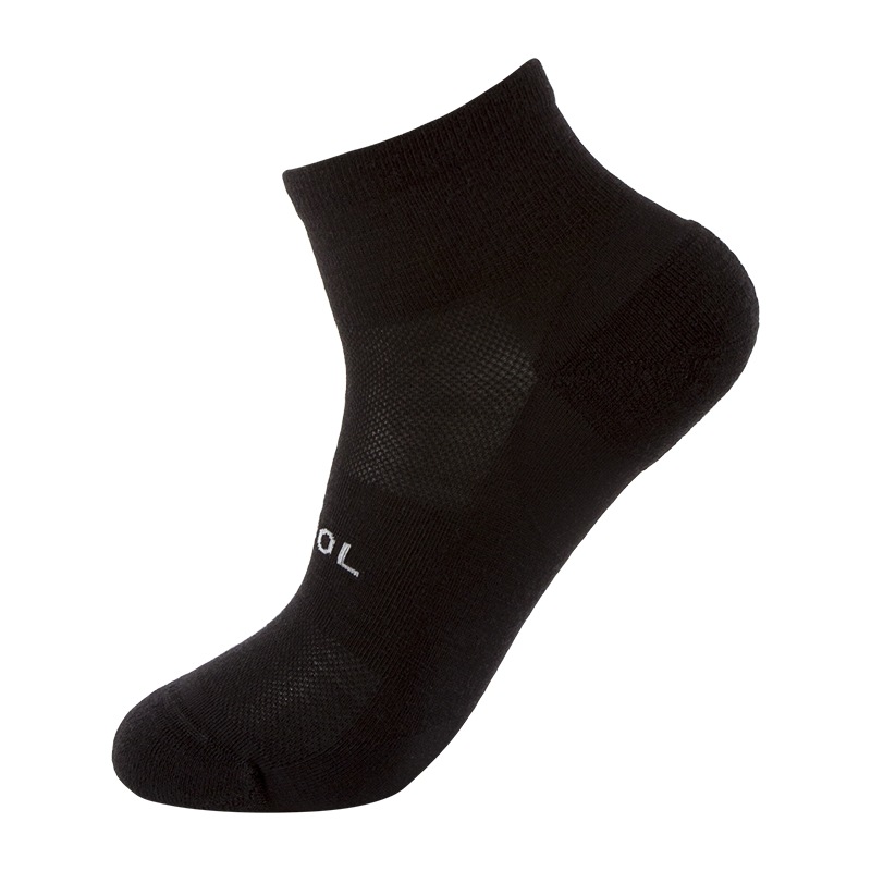 2022 Merino Wool Short Tube Socks for Running Breathable Wicking Soft and Comfortable for Men and Women Athletic Socks Wholesale