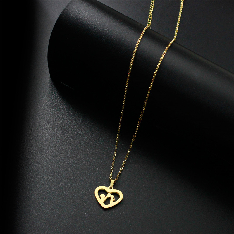 European and American Hot-Selling Ornament Fashion Titanium Steel Necklace Gold Couple's Pendant Valentine's Day Stainless Steel Heart-Shaped Collarbone Necklace