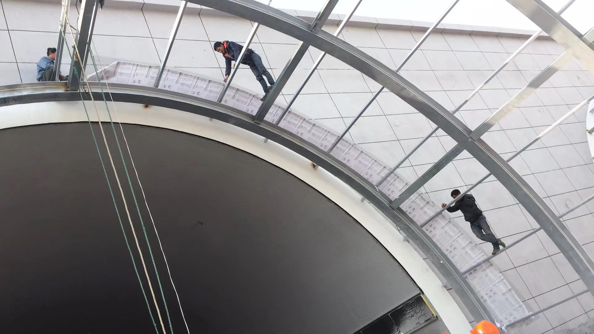 山西隧道遮光棚隧道减光棚隧道防炫遮阳板阳光板耐力板聚碳酸酯板