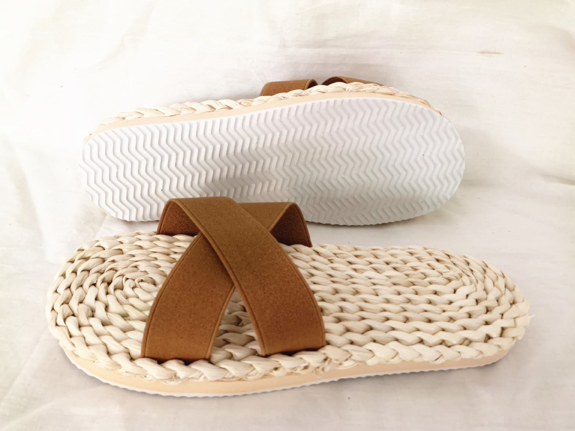 男士女士情侣日系韩系人字拖玉米皮编织草鞋休闲鞋居家鞋沙滩鞋