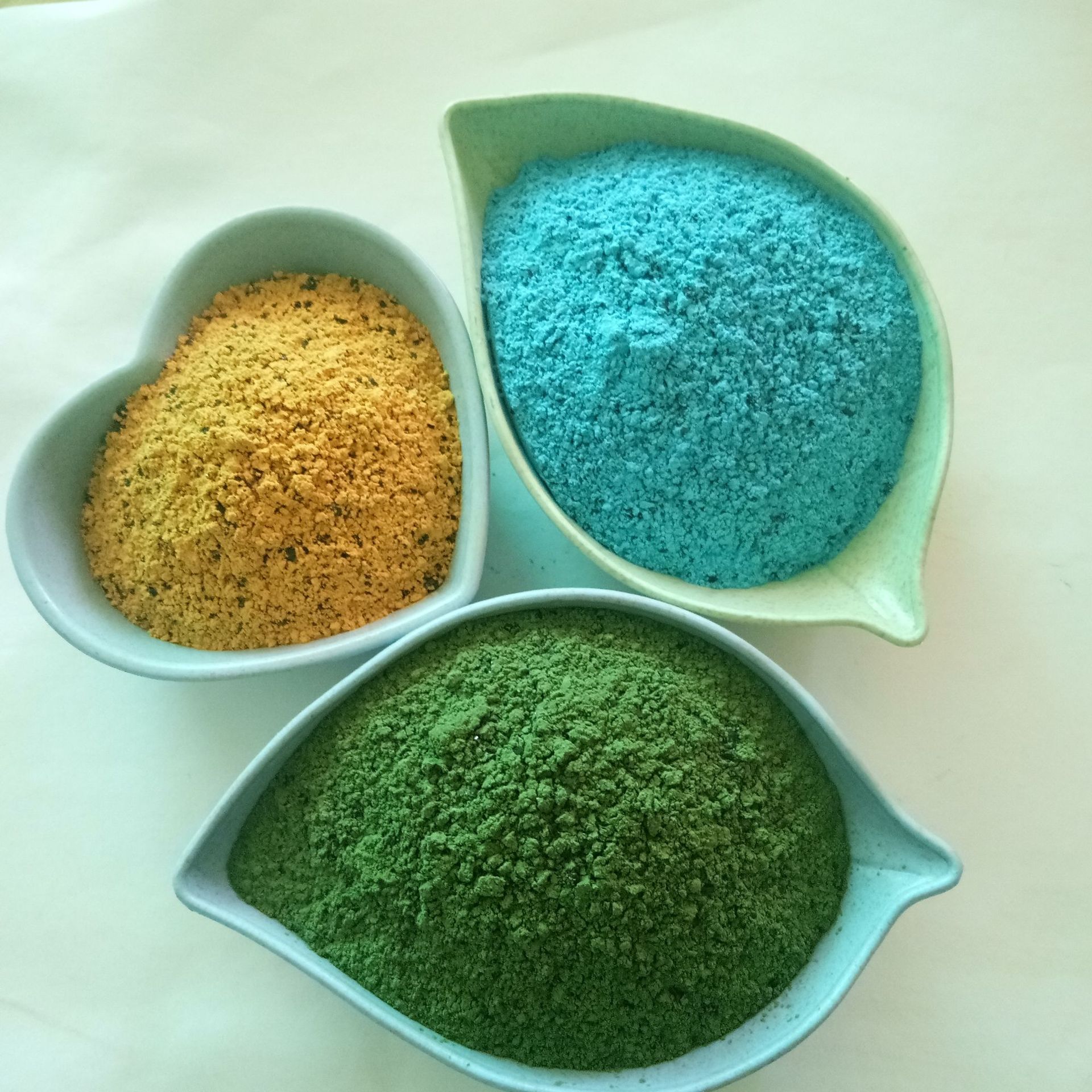 耐磨绿色地坪金刚砂 水泥本色地坪材料 金刚砂骨料 现货供应