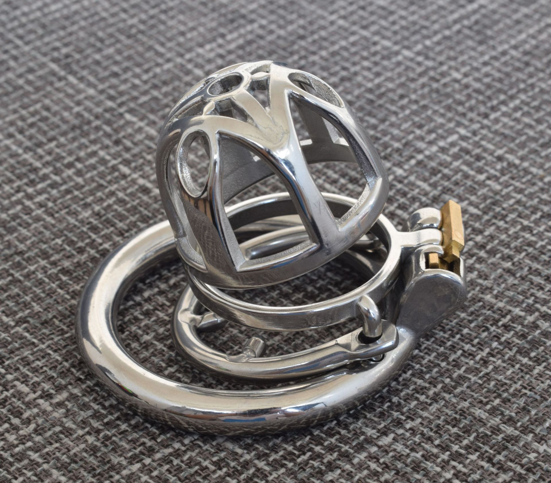 frrk不锈钢圆环带防脱环头部三角等分贞操锁男用夫妻防出轨玩具