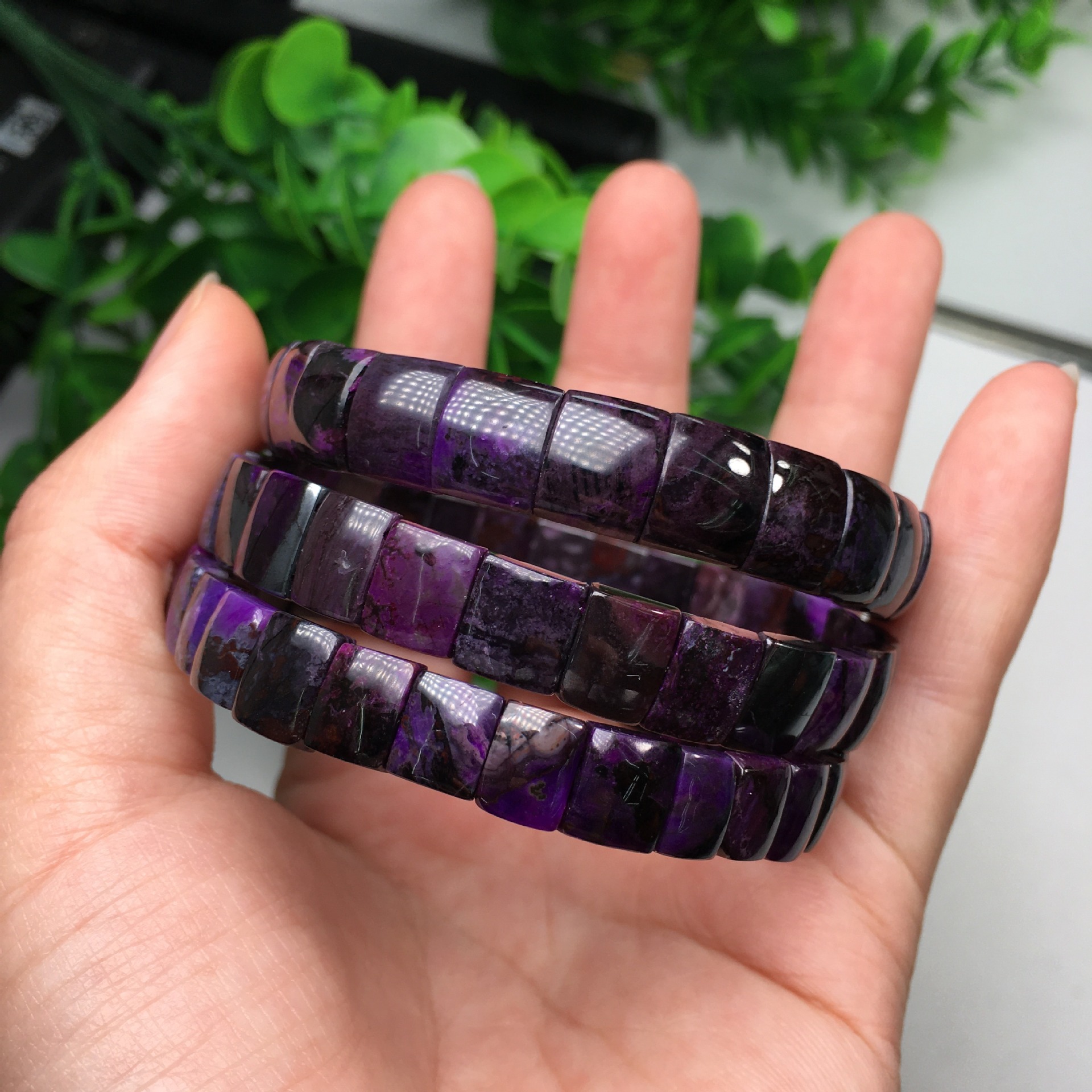 天然舒俱来手排 苏纪石皇家紫单圈手排 舒俱来宝石女款手排批发