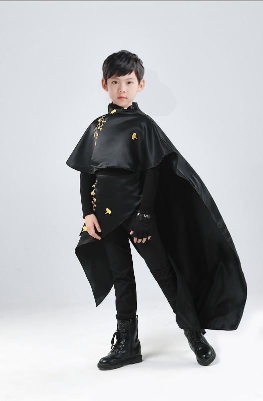 男童新款中国风礼服走秀国潮套装绣花披风侠客黑色机车表演酷帅秋
