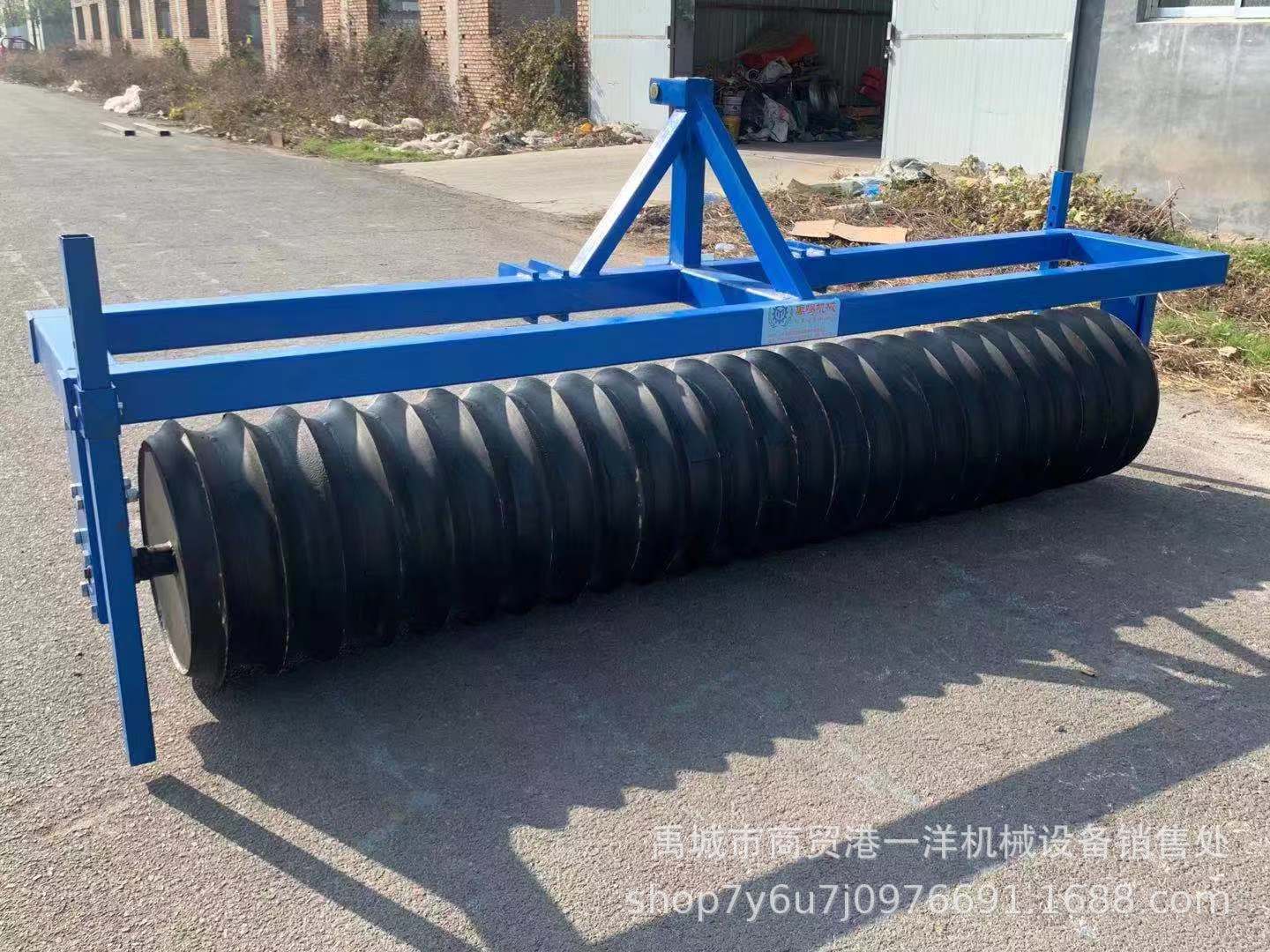 小麦镇压机 镇压器 拖拉机带动定做销售各种尺寸角钢振压器用型