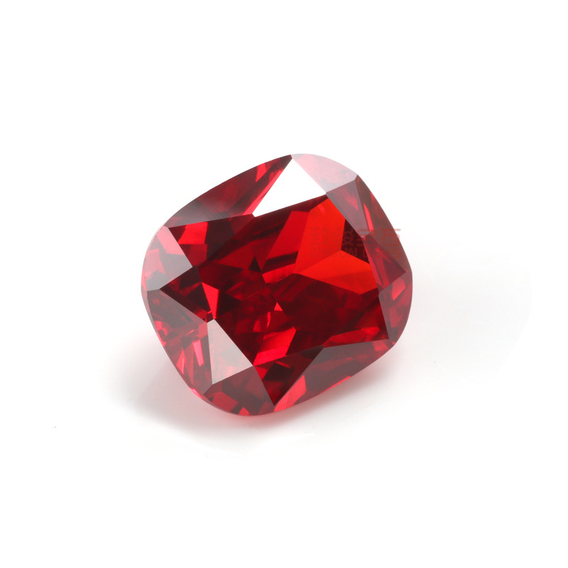 梧州厂家肥长方形石榴红色锆石裸石枕形尖底大红色cz宝石 可定制
