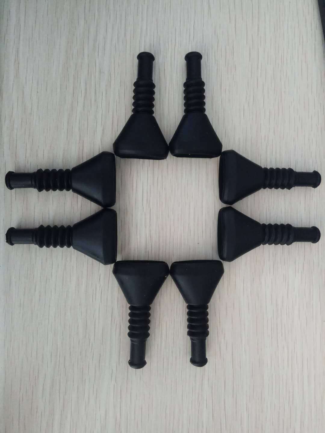 厂家供应 黑色硅胶护线套 定制硅胶保护套 线束套 量大价优可定制