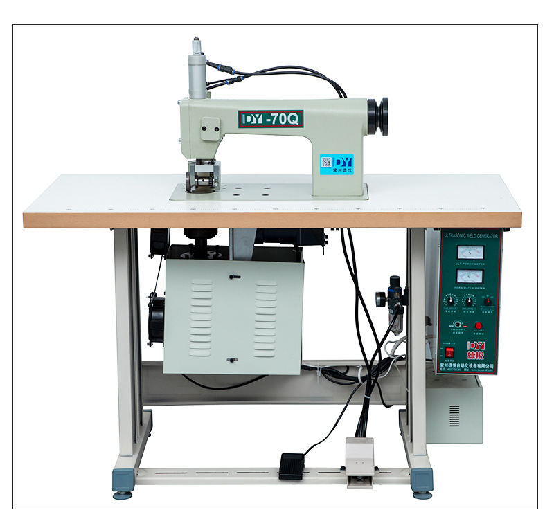 常州德悦自动化专注生产滤筒滤袋焊接机塑料焊接机超声波花边机 源头