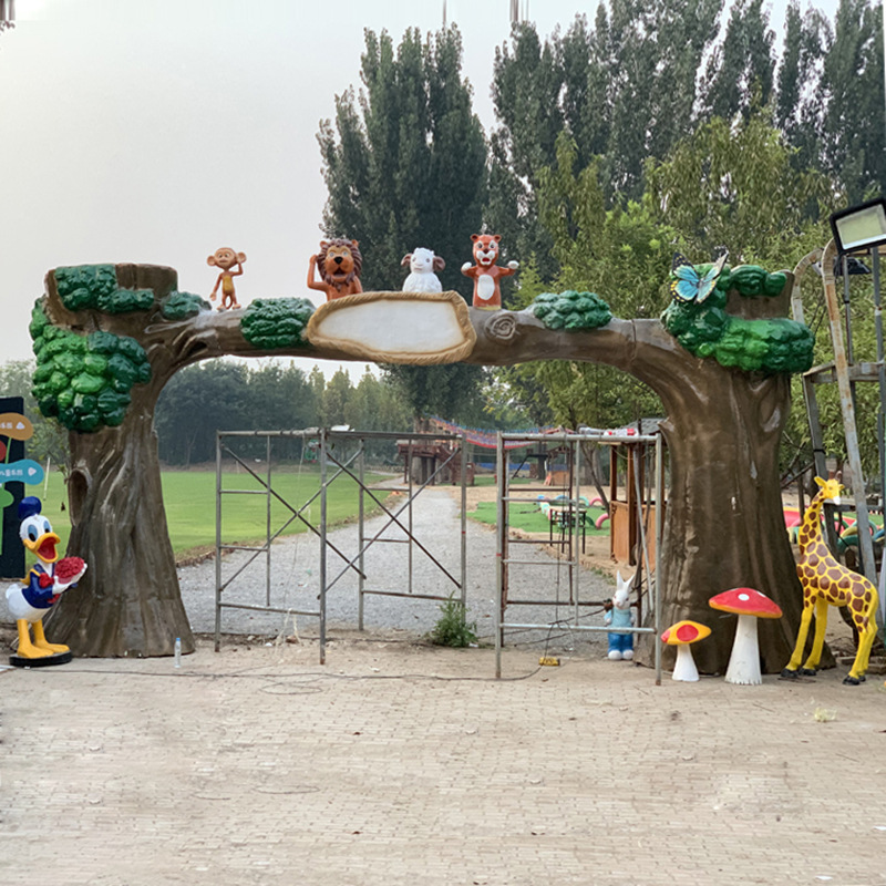 定制大型玻璃钢卡通门头雕塑户外游乐园幼儿园商场装饰景观摆件