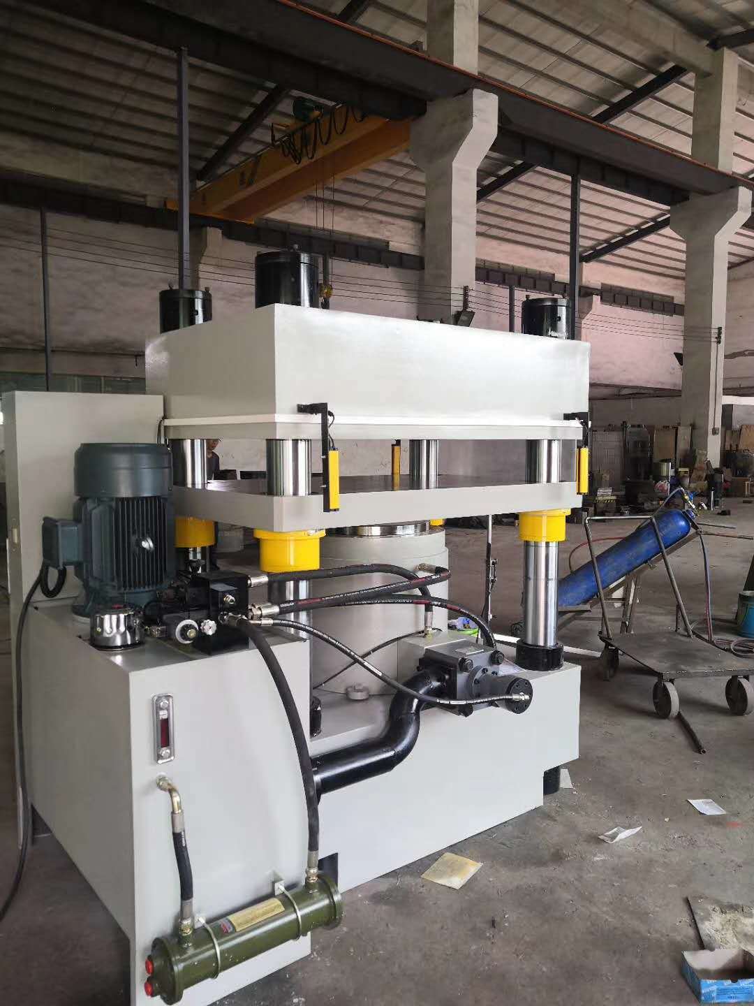 厂家直销非标定制500吨四柱拼图油压机液压机大台面压力机