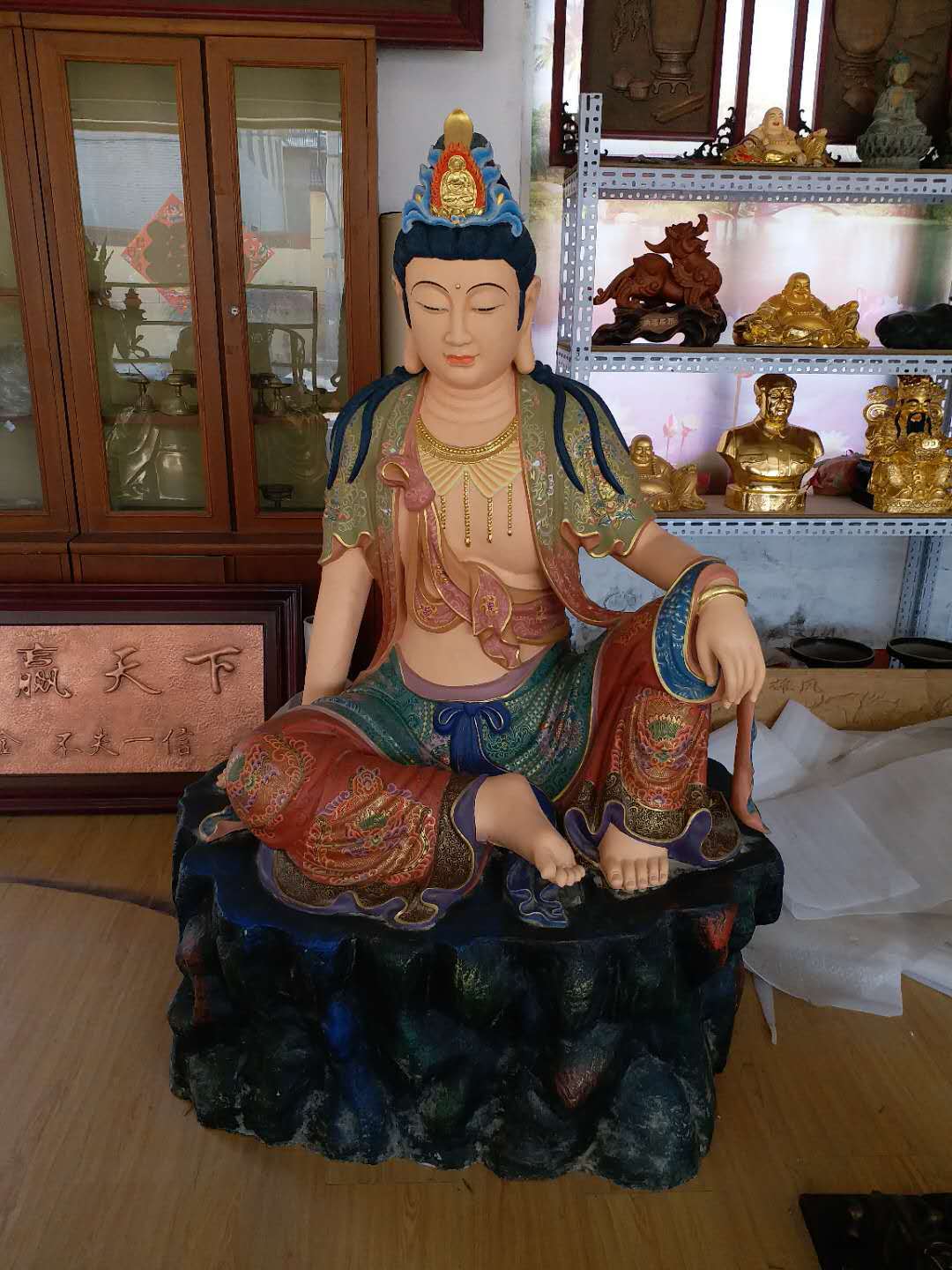 唐县铜雕佛像批发市场 19年新款铜观音 纯铜贴金站像坐像观音如来