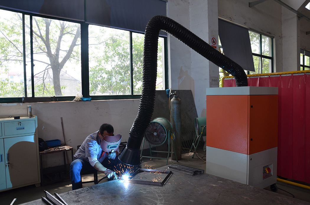 单臂焊烟净化器 移动式焊接烟尘净化器 工业焊接吸尘处理设备