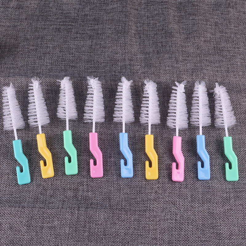 Factory Direct Deliver Baby Bottle Brush/Pacifier Brush Cleaning Small Size with Hook Pacifier Brush Baby Bottle Brush Accessories