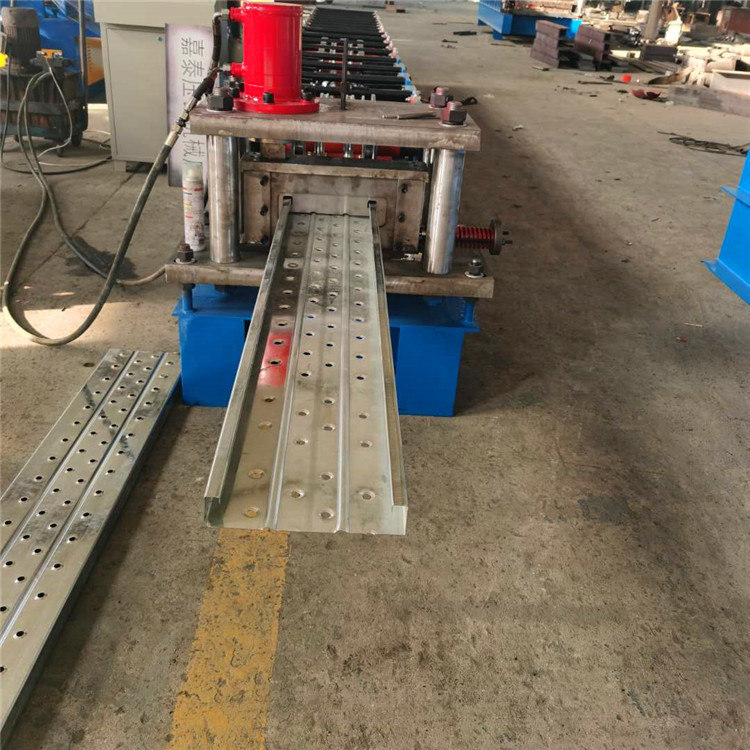 嘉泰可定制全自动钢跳板设备建筑机械钢跳板成型机伺服冲孔