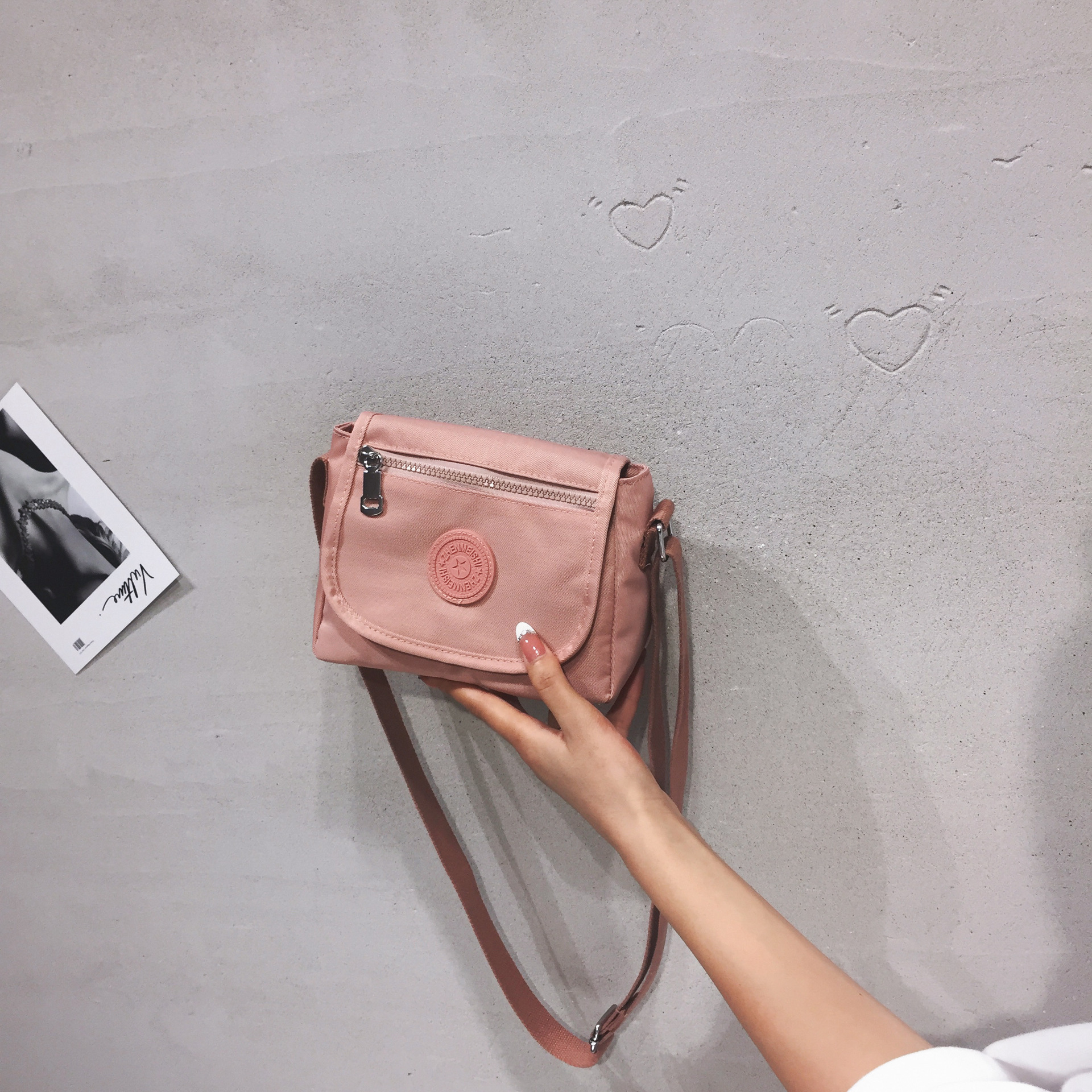 厂家直销小布包包休闲轻便包包2020时尚新款迷你牛津布单肩斜挎包