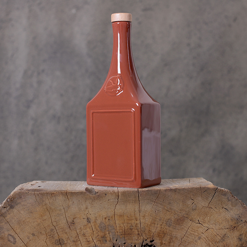 厂家定制创意葡萄果酒高温陶瓷酒瓶 莲子瓶 xo威士忌高档四方形瓶
