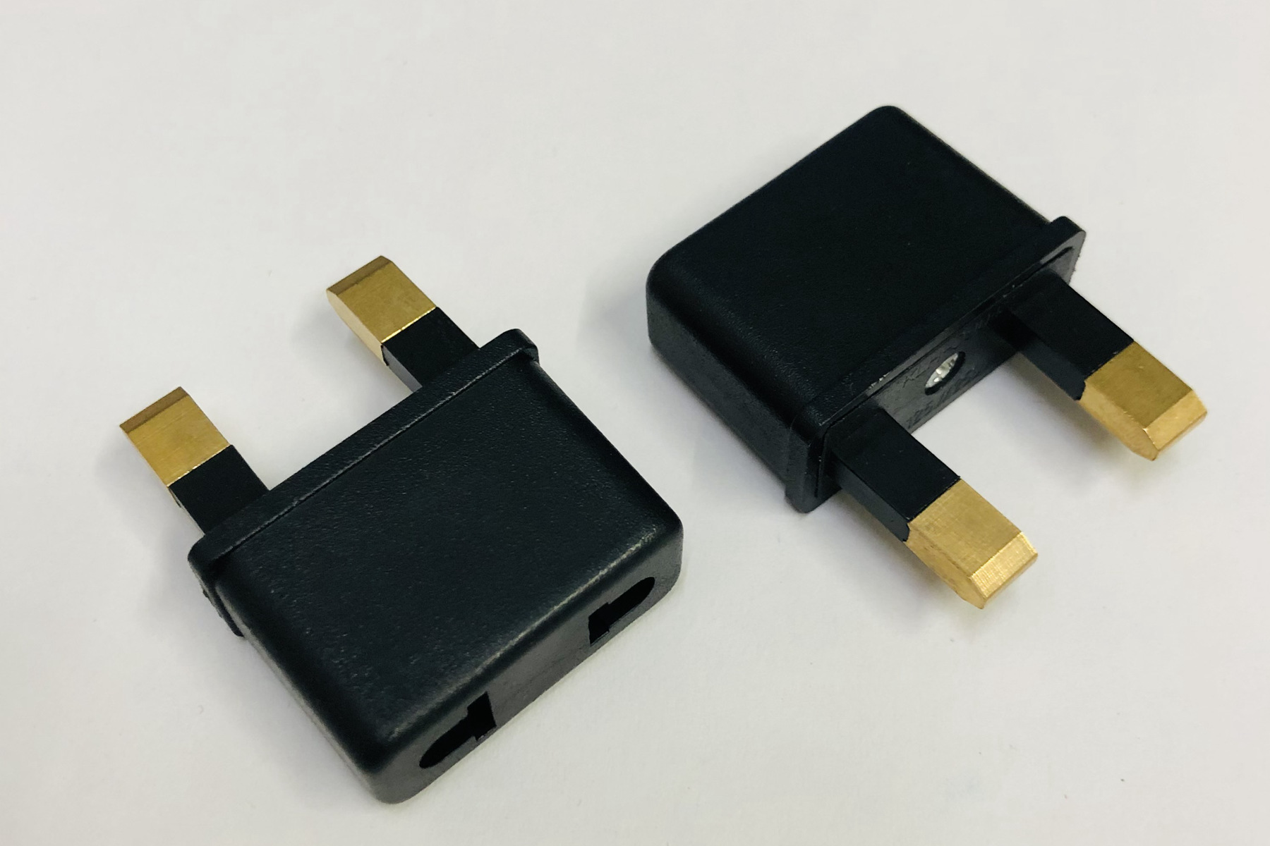 英规转接头英规转换插头欧规美规澳规转英规电源适配器英规插头