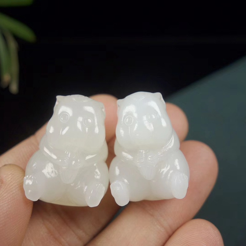 温润斋天然和田玉白玉精雕熊猫萌萌哒男女吊坠配饰一手货源送证书