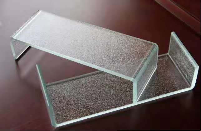 厂家定制钢化幕墙u形玻璃槽型玻璃白外墙u型玻璃262*60*7